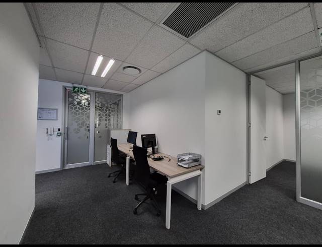 249M² OFFICE TO LET IN ROSEBANK